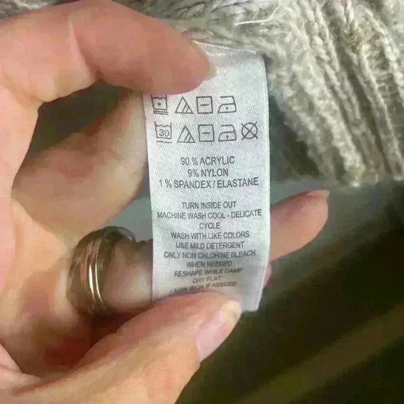 Ruby Moon Size Small Cropped Pullover Hooded Sweater Neutral Brown Knit Boxy - Picture 6 of 8